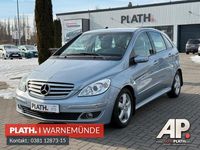 Gebraucht Mercedes E200 193 PS (141 kW) 2007 Blau Limousine