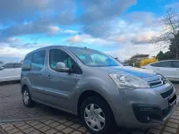 Gebraucht Citroën Berlingo SELECTION 99 PS (72 kW) 2017 Grau Van / Kleinbus