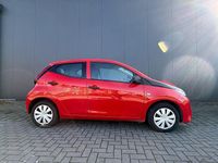 Gebraucht Toyota Aygo 72 PS (52 kW) 2020 Rot Kleinwagen