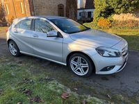 Gebraucht Mercedes A200 156 PS (114 kW) 2014 Silber Kleinwagen