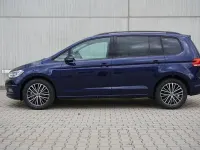 Neu VW Touran 150 PS (110 kW) 2026 Atlantik blue metallic Van / Kleinbus