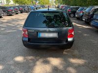 Usata VW Passat 102 CV (75 kW) 2003 Grigio Station wagon