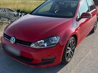 Gebraucht VW Golf VII Edition 150 PS (110 kW) 2015 Rot Limousine