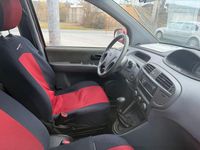 Gebraucht Hyundai Matrix 101 PS (74 kW) 2006 Rot Van / Kleinbus