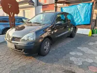 Gebraucht Renault Clio II 75 PS (55 kW) 2004 Schwarz Kleinwagen