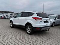 Gebraucht Ford Kuga Trend 150 PS (110 kW) 2014 Weiß SUV