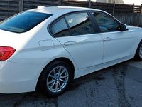 Gebraucht BMW 320 Advantage 190 PS (139 kW) 2015 Weiß Limousine