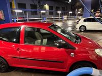 Gebraucht Renault Twingo Expression 58 PS (42 kW) 2010 Rot Kleinwagen