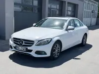 Gebraucht Mercedes C180 Avantgarde 156 PS (114 kW) 2016 Weiß Limousine