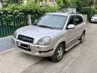 Gebraucht Hyundai Tucson GLS 141 PS (103 kW) 2005 Beige SUV