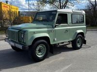 Gebraucht Land Rover Defender Heritage 122 PS (89 kW) 2016 Grün SUV