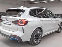 Gebraucht BMW iX3 Impressive 210 kW (286 PS) 2022 Mineralweiss SUV