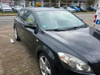 Używany Kia Ceed 122 KM (89 kW) 2008 Czarny Hatchback