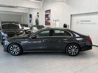 Gebraucht Mercedes E220 Advanced Plus 197 PS (144 kW) 2025 Grau Limousine