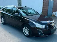 Gebraucht Chevrolet Cruze 131 PS (96 kW) 2012 Rot Kombi