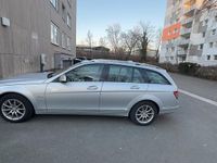 Gebraucht Mercedes C220 Elegance 170 PS (125 kW) 2008 Silber Limousine