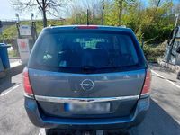 Second-hand Opel Zafira 107 CP (78 kW) 2008 Gri Monovolum