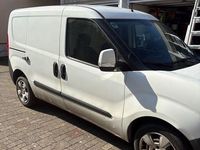Gebraucht Fiat Doblò 90 PS (66 kW) 2015 Weiß Van / Kleinbus