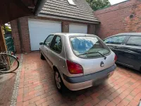 Gebraucht Ford Fiesta 60 PS (44 kW) 2001 Silber Kleinwagen