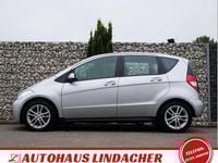 Gebraucht Mercedes A180 Classic 116 PS (85 kW) 2011 Silber Limousine