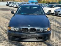 Gebraucht BMW 530 193 PS (141 kW) 2001 Grau Kombi