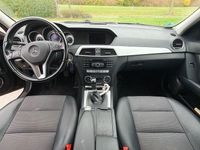 Gebraucht Mercedes C220 Avantgarde 170 PS (125 kW) 2012 Schwarz Limousine