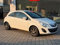 Gebraucht Opel Corsa 69 PS (50 kW) 2011 Weiß Kleinwagen