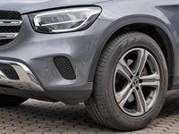 Gebraucht Mercedes GLC220 194 PS (142 kW) 2022 Grau SUV
