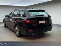 Gebraucht BMW 330e Advantage 292 PS (214 kW) 2022 Schwarz Limousine