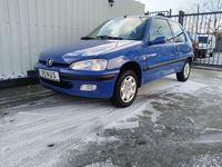 Gebraucht Peugeot 106 60 PS (44 kW) 2001 Blau Kleinwagen