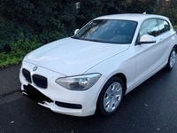 Gebraucht BMW 114 102 PS (75 kW) 2013 Weiß Kleinwagen