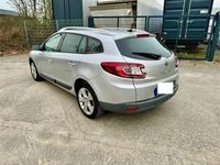 Gebraucht Renault Mégane III Dynamique 110 PS (80 kW) 2012 Grau Limousine