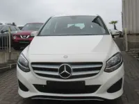 Gebraucht Mercedes B180 109 PS (80 kW) 2016 Weiß Van / Kleinbus