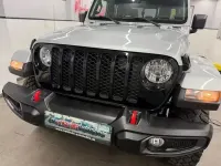 Gebraucht Jeep Gladiator Sport 339 PS (249 kW) 2023 Zynith silver (metallic) Pickup