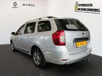 Gebraucht Dacia Logan Celebration 90 PS (66 kW) 2015 Platingrau Kombi