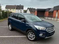 Gebraucht Ford Kuga Trend 120 PS (88 kW) 2019 Blau SUV