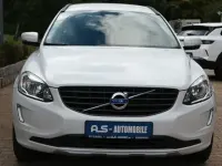 Gebraucht Volvo XC60 Kinetic 150 PS (110 kW) 2016 Weiß SUV