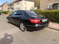 Second-hand Mercedes E200 Avantgarde 184 CP (135 kW) 2012 Negru Berlinǎ