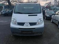 Gebraucht Renault Trafic 145 PS (106 kW) 2012 Weiß Van / Kleinbus