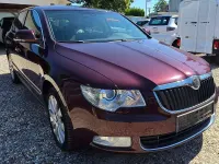 Gebraucht Skoda Superb Comfort 160 PS (117 kW) 2009 Rot Limousine