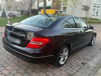 Gebraucht Mercedes C180 156 PS (114 kW) 2011 Schwarz Coupé