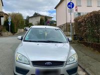 Gebraucht Ford Focus 116 PS (85 kW) 2005 Silber Kombi