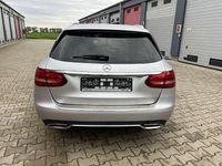 Gebraucht Mercedes C220 170 PS (125 kW) 2017 Iridiumsilber Kombi