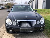 Gebraucht Mercedes E220 Elegance 170 PS (125 kW) 2007 Schwarz Limousine