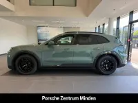 Gebraucht Porsche Cayenne Electric 325 kW (442 PS) 2026 Gruen SUV