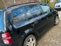 Gebraucht VW Touran 140 PS (102 kW) 2008 Van / Kleinbus