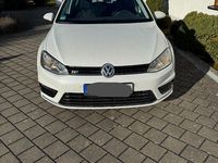 Gebraucht VW Golf VII LOUNGE 150 PS (110 kW) 2015 Weiß Limousine