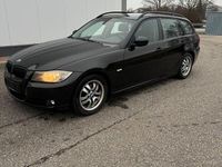 Gebraucht BMW 320 Comfort Edition 177 PS (130 kW) 2009 Schwarz Kombi