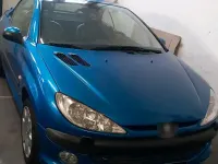 Gebraucht Peugeot 206 CC 135 PS (99 kW) 2002 Blau Cabrio