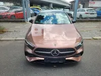 Gebraucht Mercedes A200 AMG 163 PS (119 kW) 2023 Rosegold Limousine